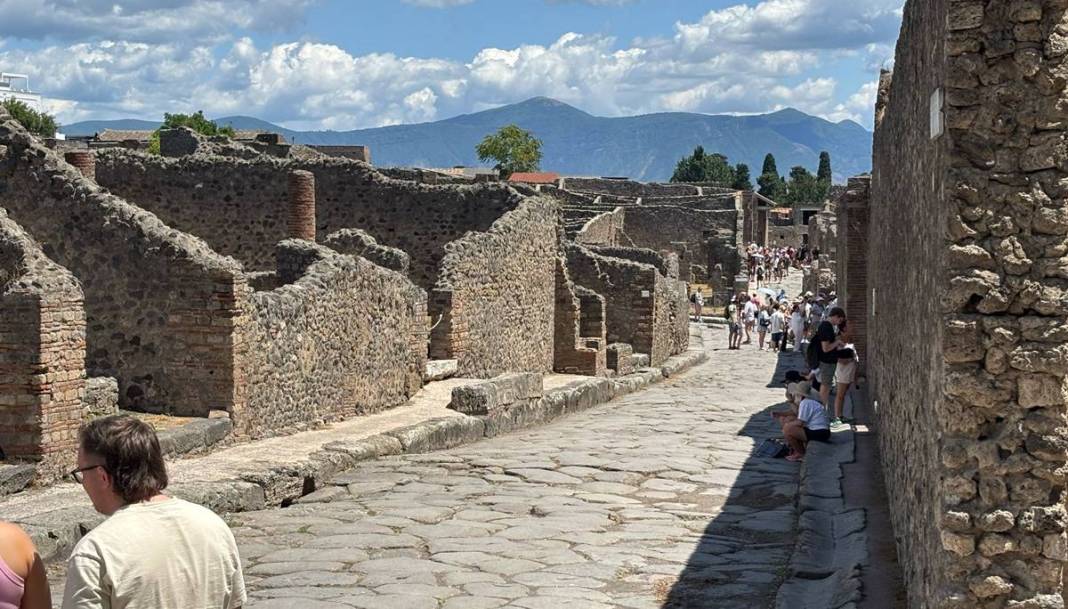Tarih Diyarbakır’da turist Roma’da: İşte nedeni 8